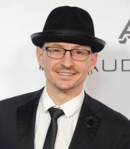 chester-bennington-262x300 Rest in Peace CHESTER BENNINGTON.